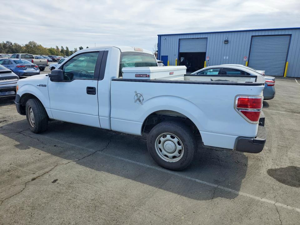 Photo 2 from auction – 2010 FORD F150 with VIN 1FTMF1CW2AKE17972