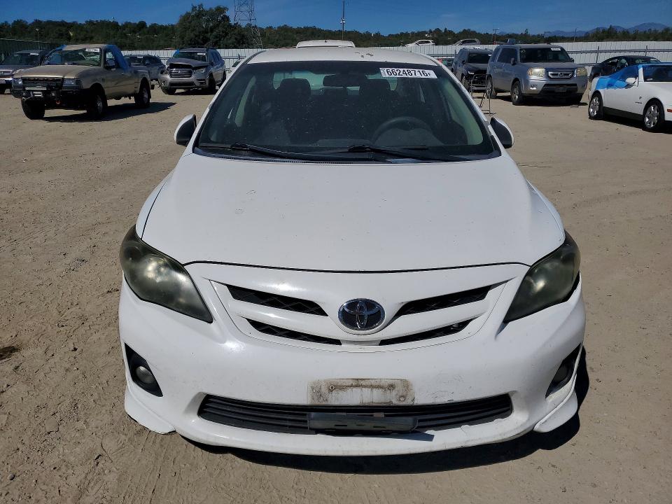 Photo 5 from auction – 2013 TOYOTA COROLLA with VIN 5YFBU4EE8DP136106