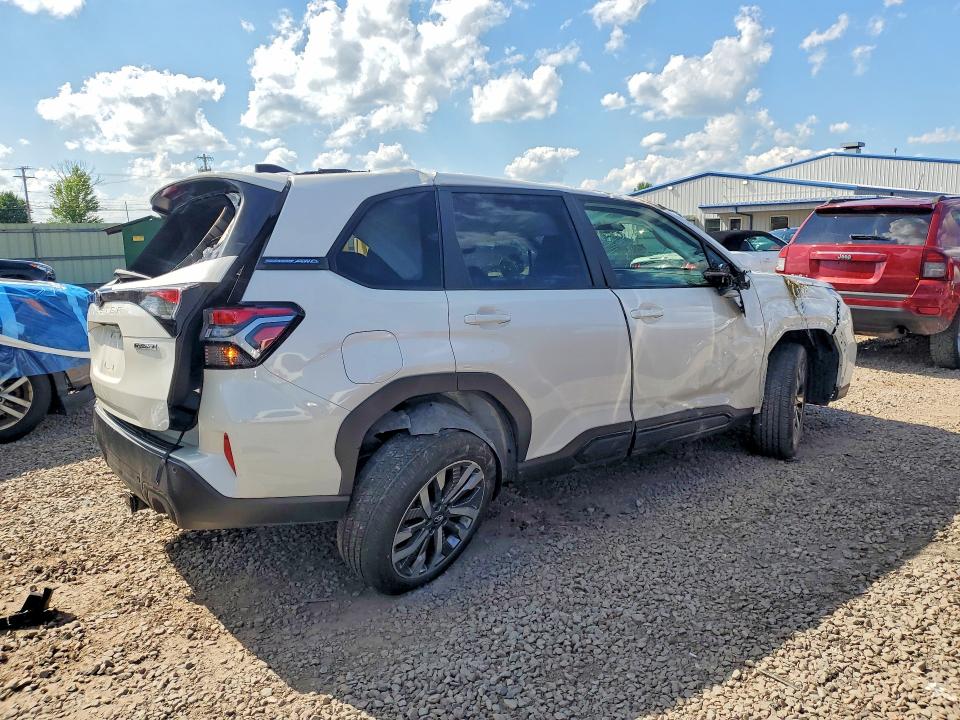 Photo 3 from auction – 2025 SUBARU FORESTER with VIN JF2SLDTC4SH618053