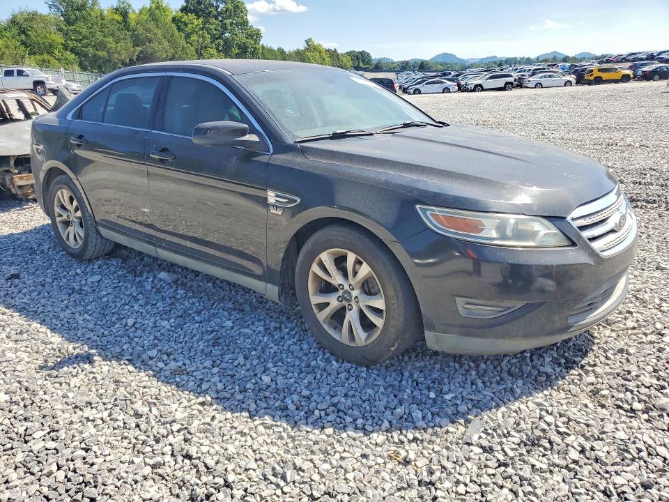 Photo 4 from auction – 2010 FORD TAURUS with VIN 1FAHP2EW3AG162615