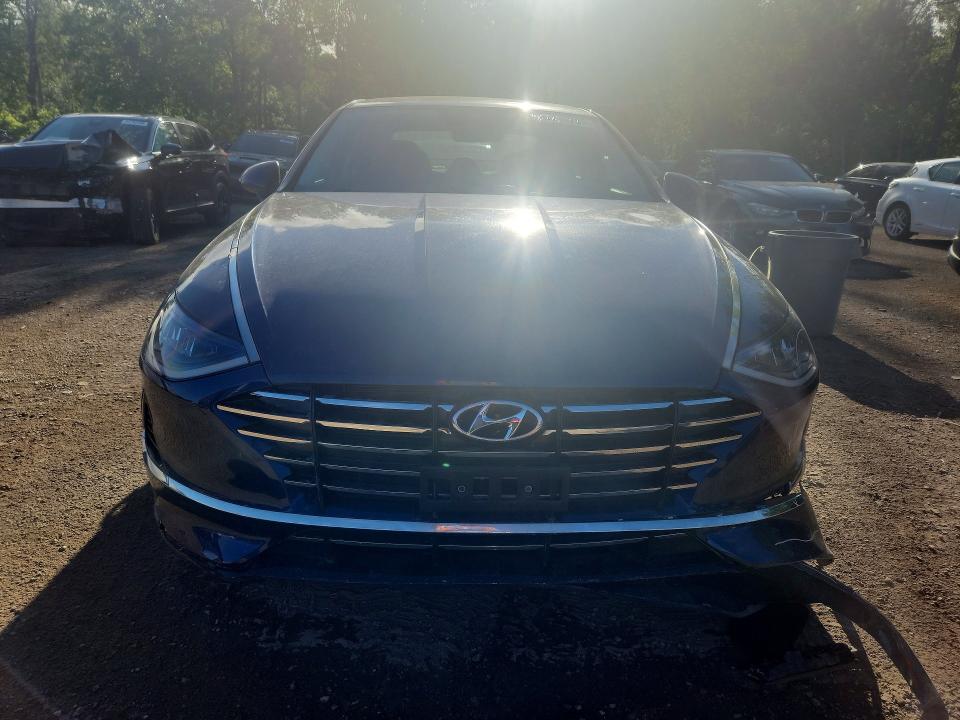Photo 5 from auction – 2021 HYUNDAI SONATA with VIN 5NPEG4JA3MH110811