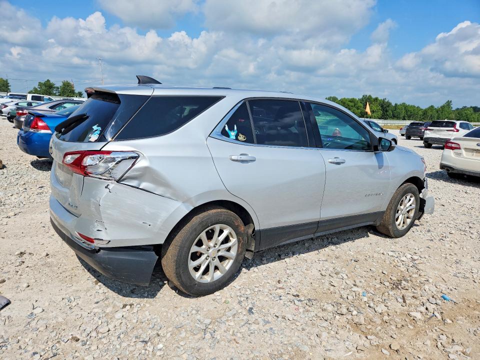 Photo 3 from auction – 2018 CHEVROLET EQUINOX with VIN 2GNAXSEV5J6300746
