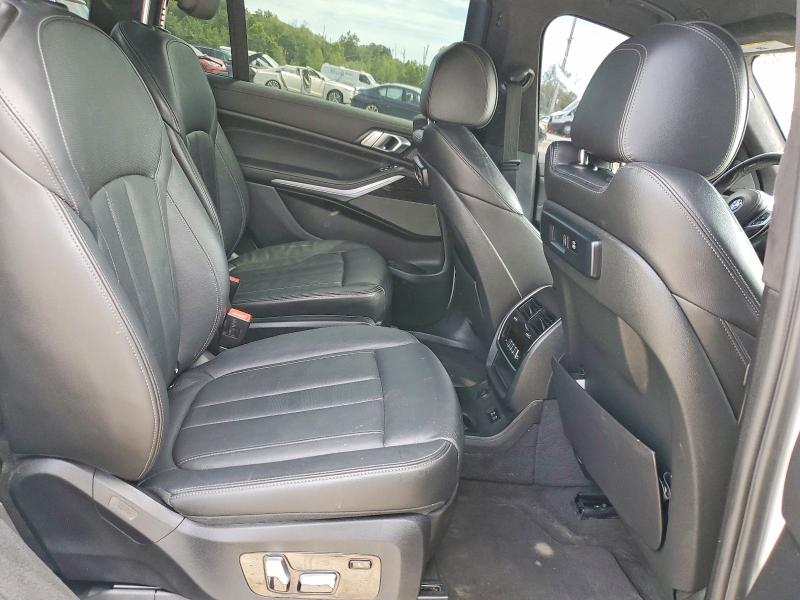 Photo 11 from auction – 2021 BMW X7 with VIN 5UXCW2C07M9G71722