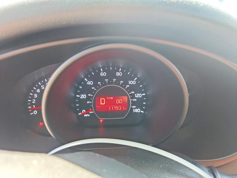 Photo 9 from auction – 2017 KIA SOUL with VIN KNDJN2A24H7425144