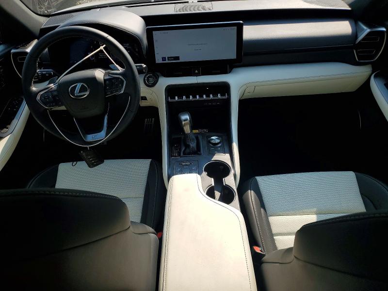 Zdjęcie 8 z aukcji – 2026 LEXUS IS 350 z VIN JTHGZ1E26T5049374