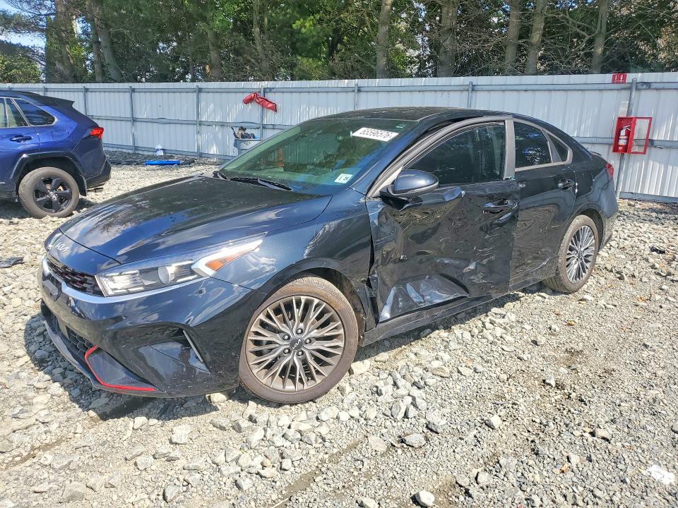 KIA FORTE 2024 z numerem VIN 3KPF54AD0RE722559 - Zdjęcie z aukcji
