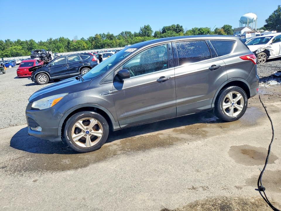 FORD ESCAPE 2015 with VIN 1FMCU0G76FUC64681 - Photo from auction