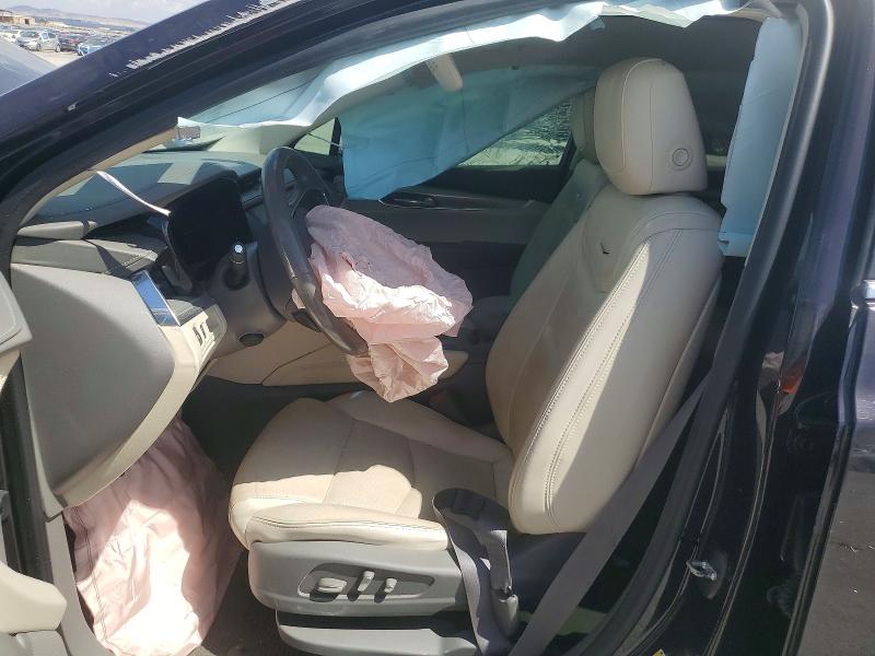 Снимка 7 от търг – 2018 CADILLAC XT5 с VIN 1GYKNCRS4JZ236772