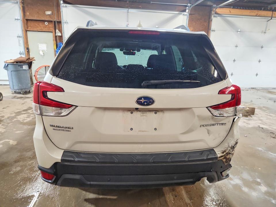 Photo 6 from auction – 2021 SUBARU FORESTER with VIN JF2SKAUC6MH545982