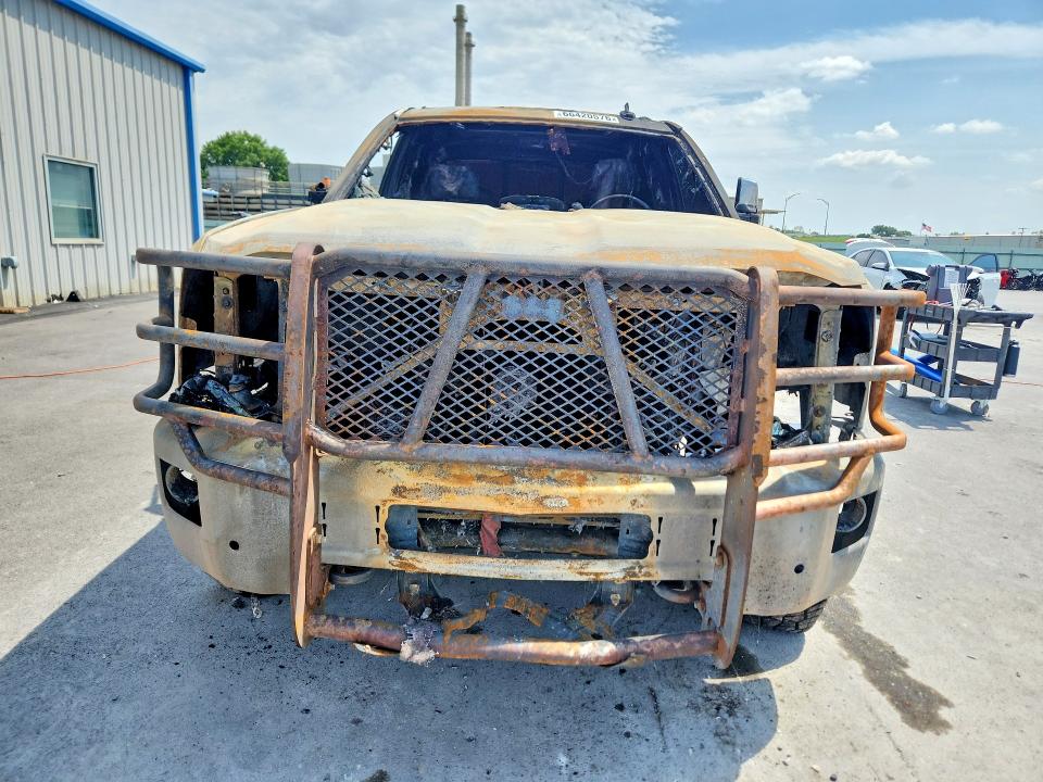 Photo 5 from auction – 2016 CHEVROLET SILVERADO with VIN 1GC1KXE8XGF234790