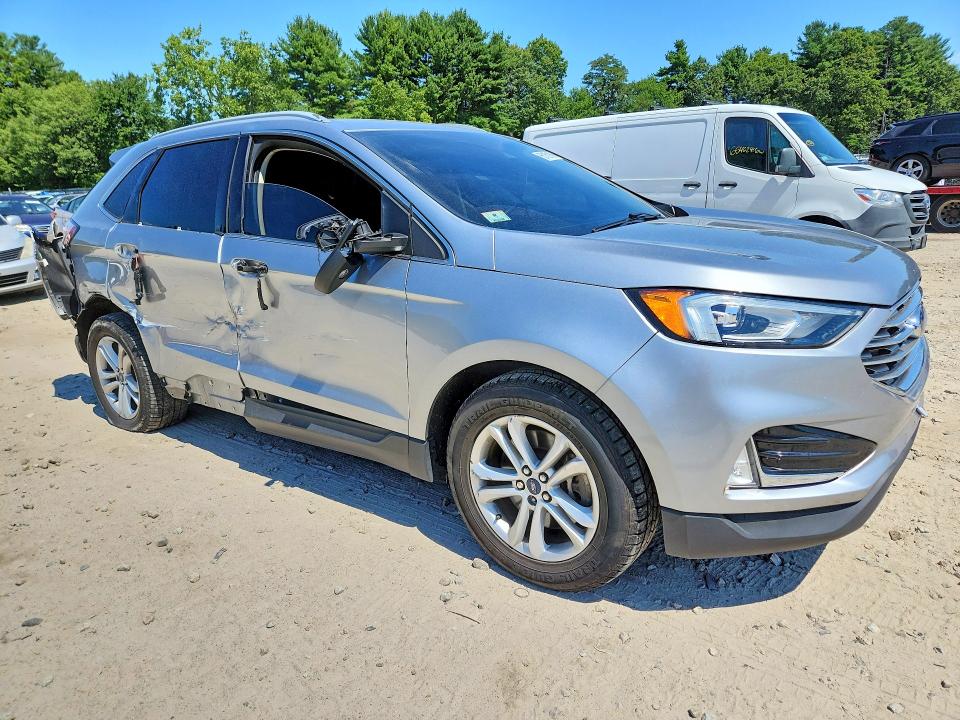 Photo 4 from auction – 2020 FORD EDGE with VIN 2FMPK4J9XLBB48085