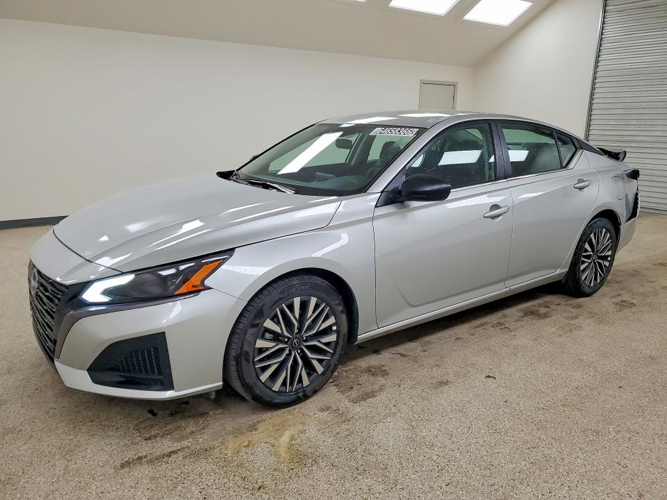 NISSAN ALTIMA 2026 with VIN 1N4BL4DV1TN338968 - Photo from auction