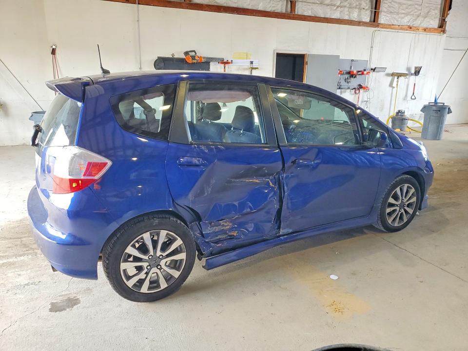 Photo 3 from auction – 2013 HONDA FIT with VIN JHMGE8H54DC008362