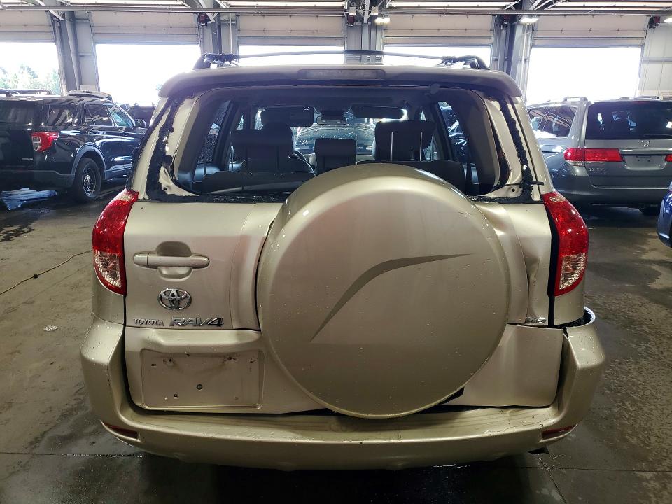 Photo 6 from auction – 2008 TOYOTA RAV4 with VIN JTMBD31V585189641