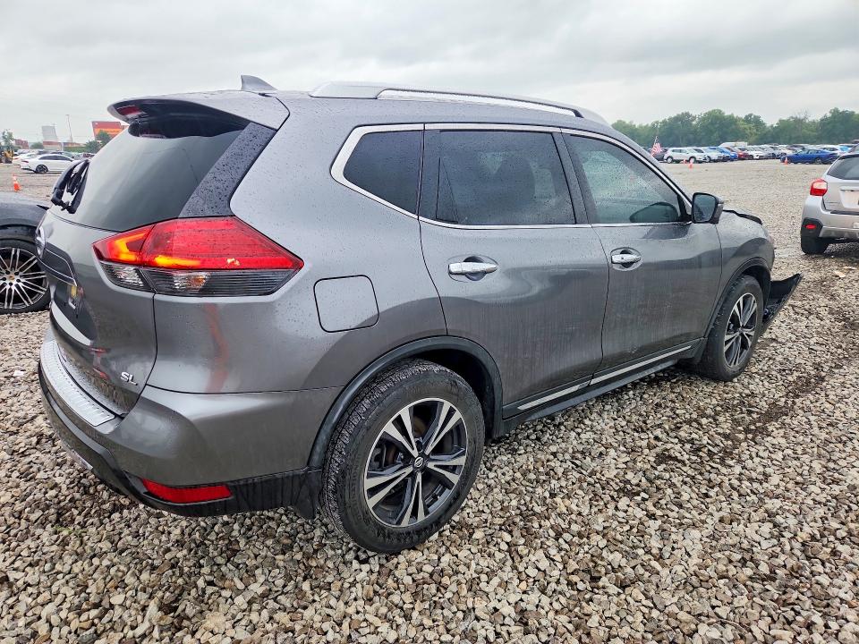 Photo 3 from auction – 2017 NISSAN ROGUE with VIN JN8AT2MTXHW404125