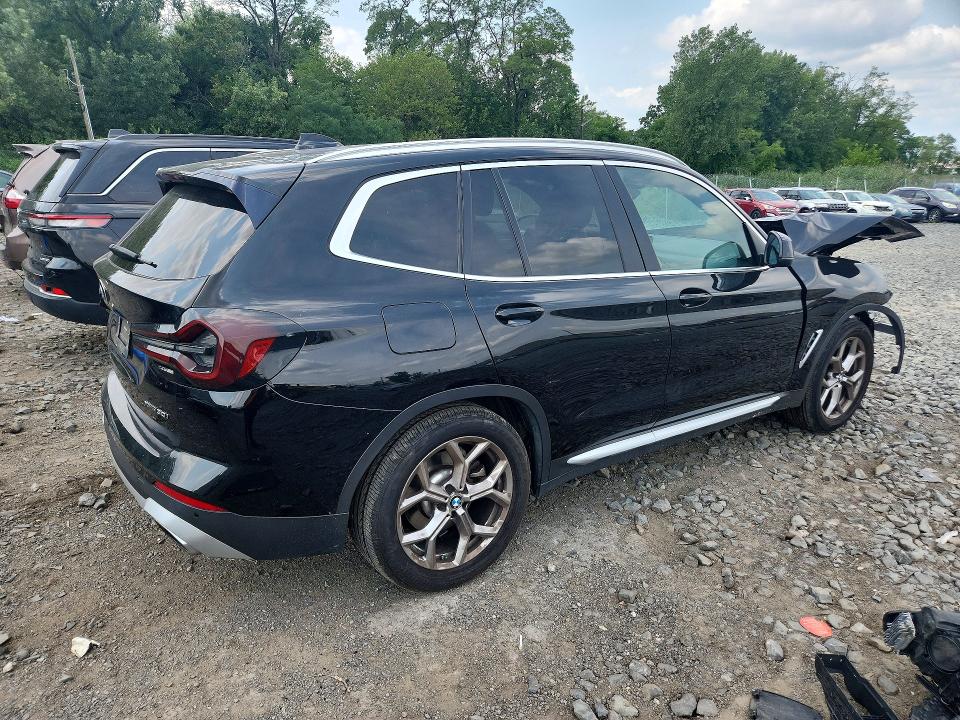 Photo 3 from auction – 2022 BMW X3 with VIN 5UX53DP06N9J01815