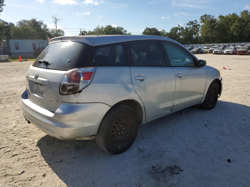 Photo 3 from auction – 2005 TOYOTA MATRIX with VIN 2T1KR32E95C414545