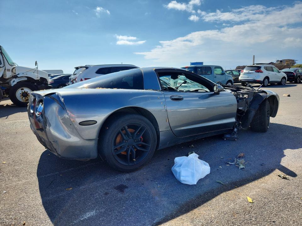Photo 3 from auction – 2004 CHEVROLET CORVETTE with VIN 1G1YY22G845102679