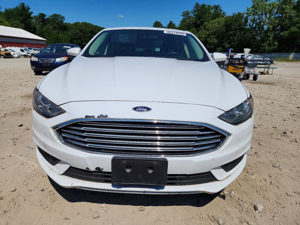 Photo 5 from auction – 2018 FORD FUSION with VIN 3FA6P0LU0JR105780