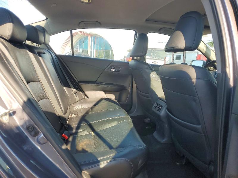 Photo 10 from auction – 2015 HONDA ACCORD with VIN 1HGCR3F86FA032327
