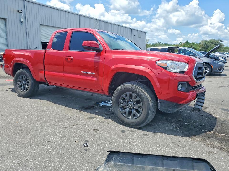 Photo 4 from auction – 2022 TOYOTA TACOMA with VIN 3TYRZ5CN2NT019286