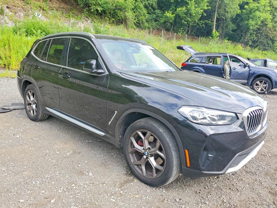 Photo 4 from auction – 2022 BMW X3 with VIN 5UX53DP04N9J81275