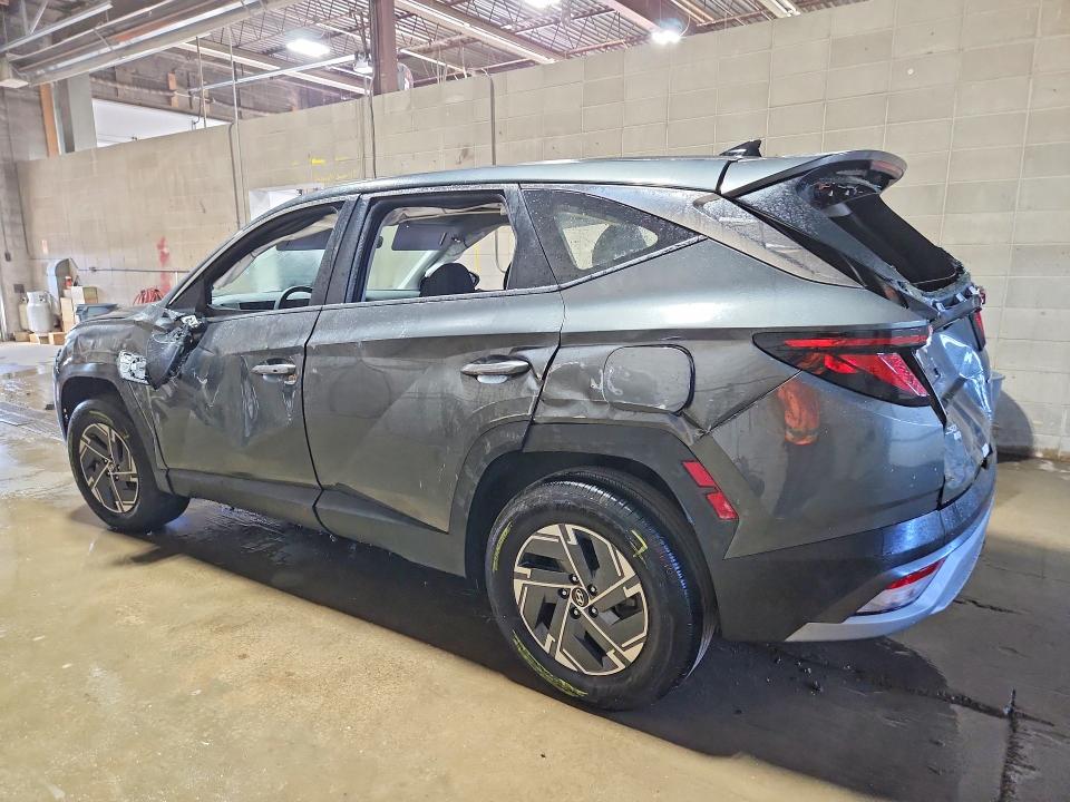 Photo 2 from auction – 2026 HYUNDAI TUCSON with VIN KM8JADD10TU410088