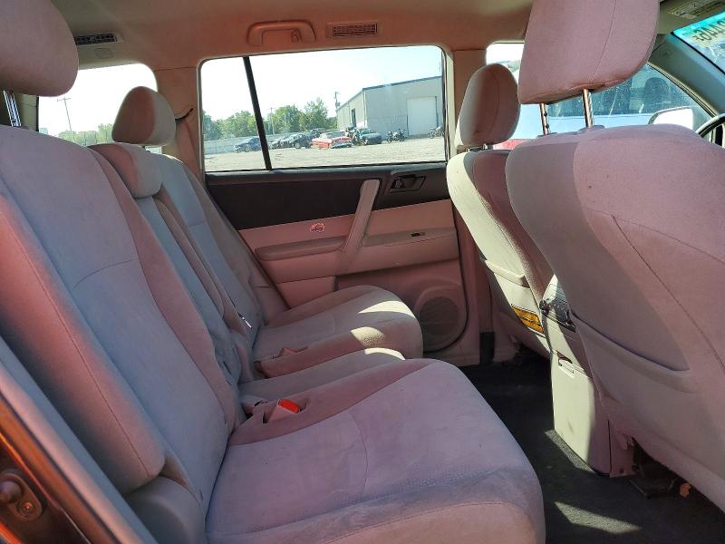 Photo 11 from auction – 2013 TOYOTA HIGHLANDER with VIN 5TDBK3EH0DS198147