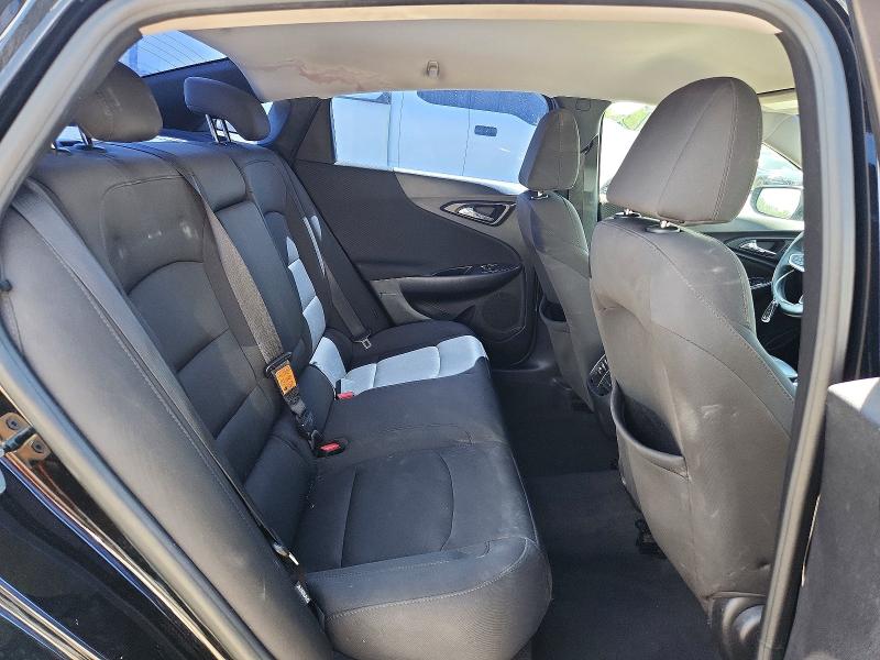 Photo 10 from auction – 2018 CHEVROLET MALIBU with VIN 1G1ZD5STXJF122209