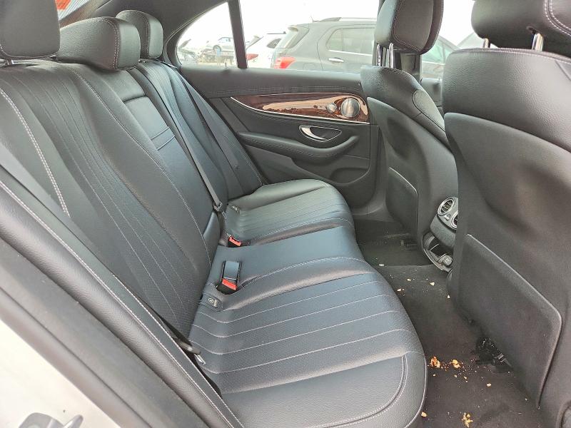 Photo 10 from auction – 2017 MERCEDES-BENZ E with VIN WDDZF4KB8HA150364