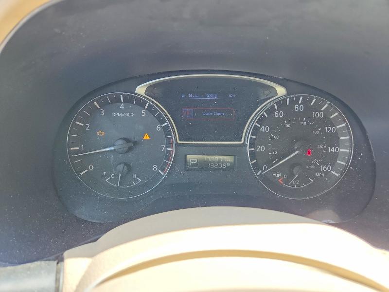 Photo 9 from auction – 2014 NISSAN PATHFINDER with VIN 5N1AR2MM1EC620604