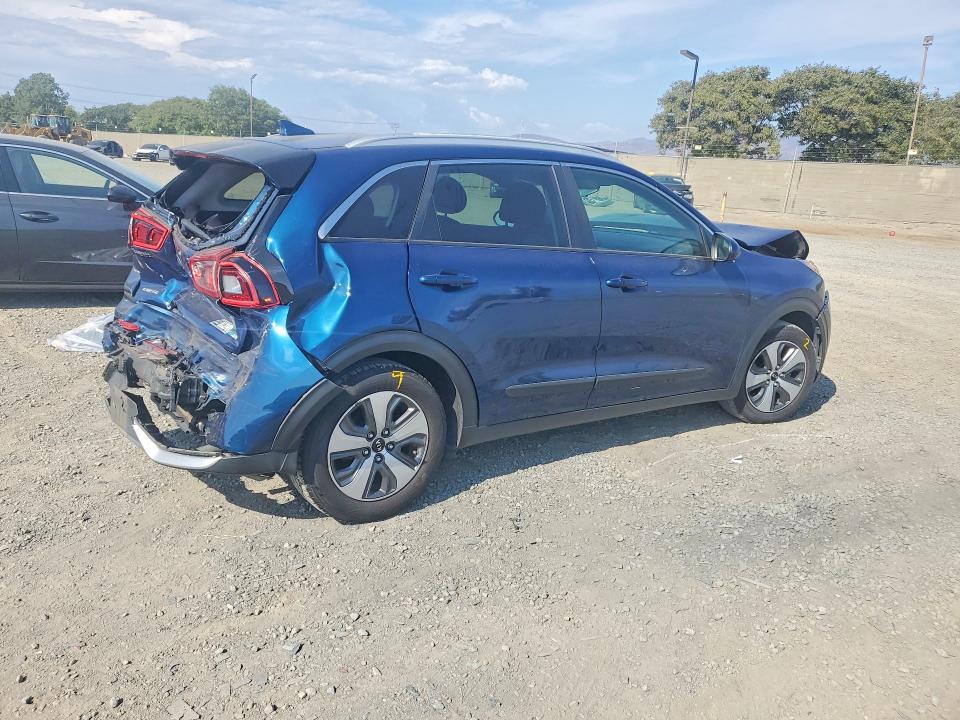 Photo 3 from auction – 2018 KIA NIRO with VIN KNDCB3LC7J5206614