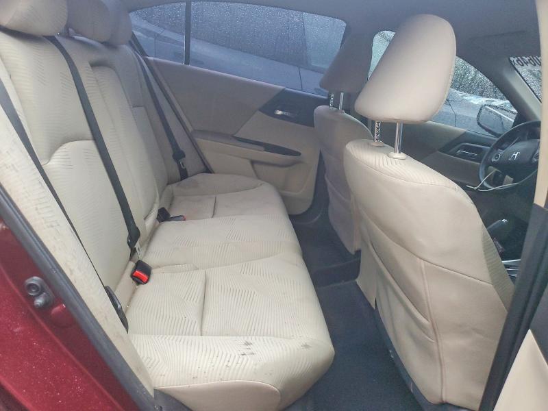 Photo 10 from auction – 2015 HONDA ACCORD with VIN 1HGCR2F33FA229504