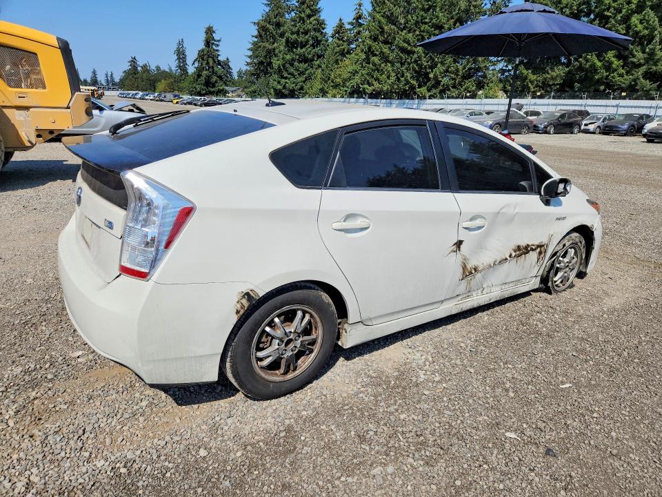 Photo 3 from auction – 2010 TOYOTA PRIUS with VIN JTDKN3DU5A0194275