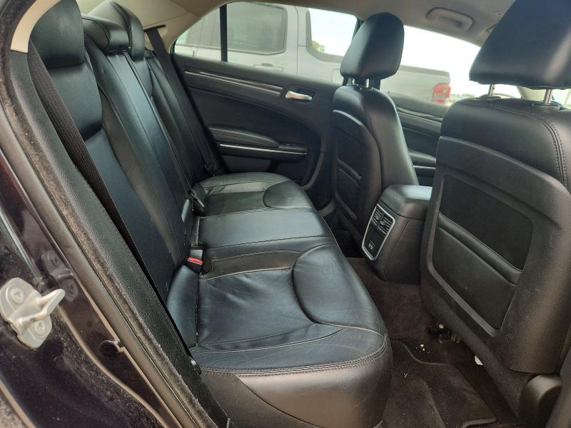 Photo 10 from auction – 2017 CHRYSLER 300 with VIN 2C3CCAAG2HH608300