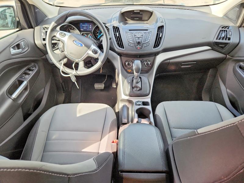 Photo 8 from auction – 2015 FORD ESCAPE with VIN 1FMCU0GX0FUB57822