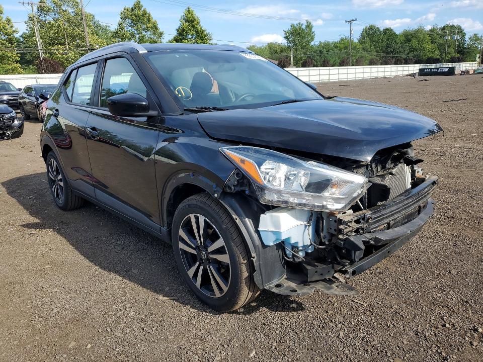 Photo 4 from auction – 2019 NISSAN KICKS with VIN 3N1CP5CU9KL552948