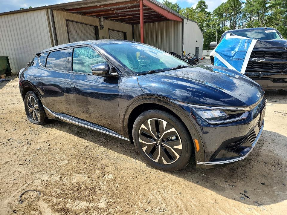 Photo 4 from auction – 2024 KIA EV6 with VIN KNDC34LA9R5205428