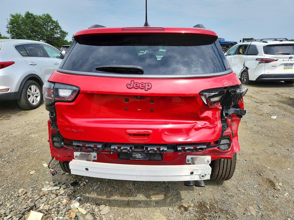 Photo 6 from auction – 2022 JEEP COMPASS with VIN 3C4NJDCB0NT158825
