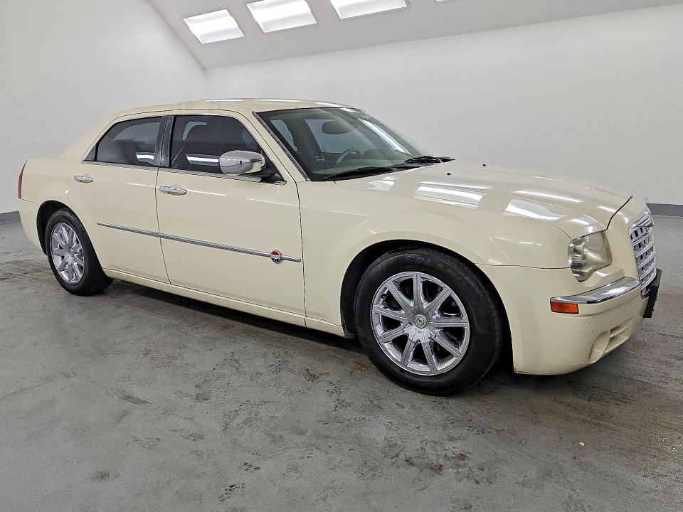 Снимка 4 от търг – 2007 CHRYSLER 300C с VIN 2C3LA63H17H830124