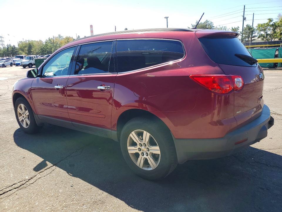 Photo 2 from auction – 2011 CHEVROLET TRAVERSE with VIN 1GNKVGED1BJ370702