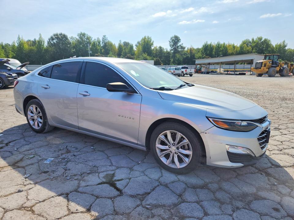 Photo 4 from auction – 2020 CHEVROLET MALIBU with VIN 1G1ZD5ST0LF081981