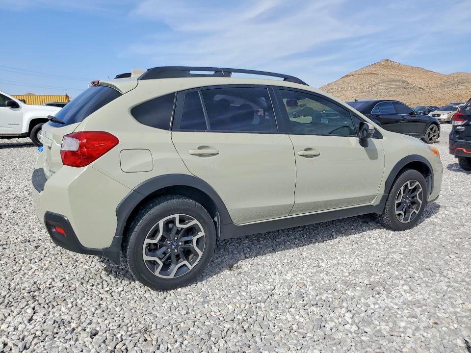 Photo 3 from auction – 2016 SUBARU CROSSTREK with VIN JF2GPANC1GH303126