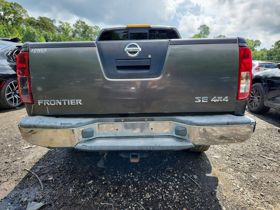 Photo 6 from auction – 2005 NISSAN FRONTIER with VIN 1N6AD06W15C460212