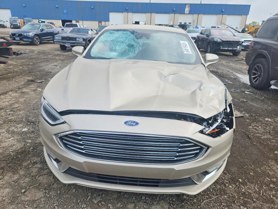 Photo 5 from auction – 2018 FORD FUSION with VIN 3FA6P0RU0JR147843