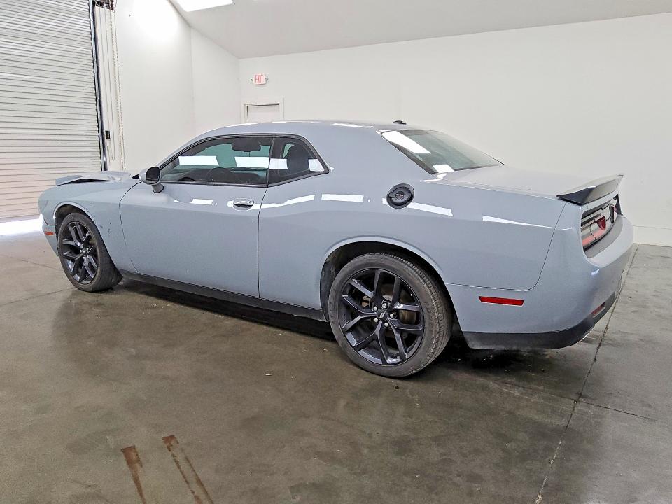 Photo 2 from auction – 2021 DODGE CHALLENGER with VIN 2C3CDZAG1MH610139