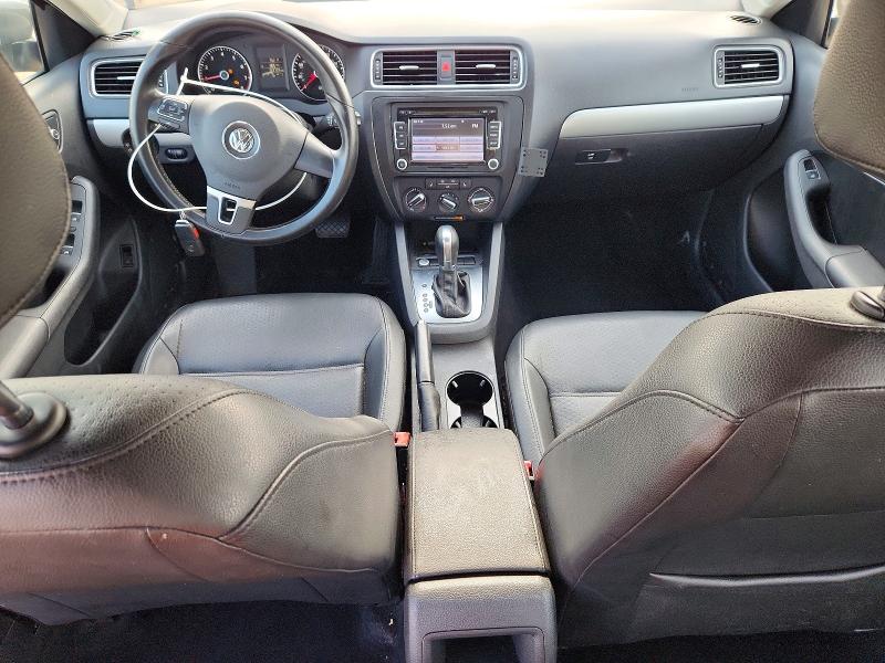 Photo 8 from auction – 2014 VOLKSWAGEN JETTA with VIN 3VWD07AJ8EM209571