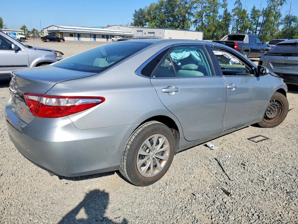 Photo 3 from auction – 2016 TOYOTA CAMRY with VIN 4T1BF1FK2GU176164