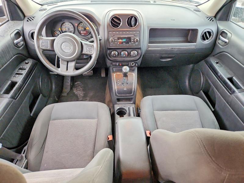 Photo 8 from auction – 2016 JEEP PATRIOT with VIN 1C4NJPBB5GD583663