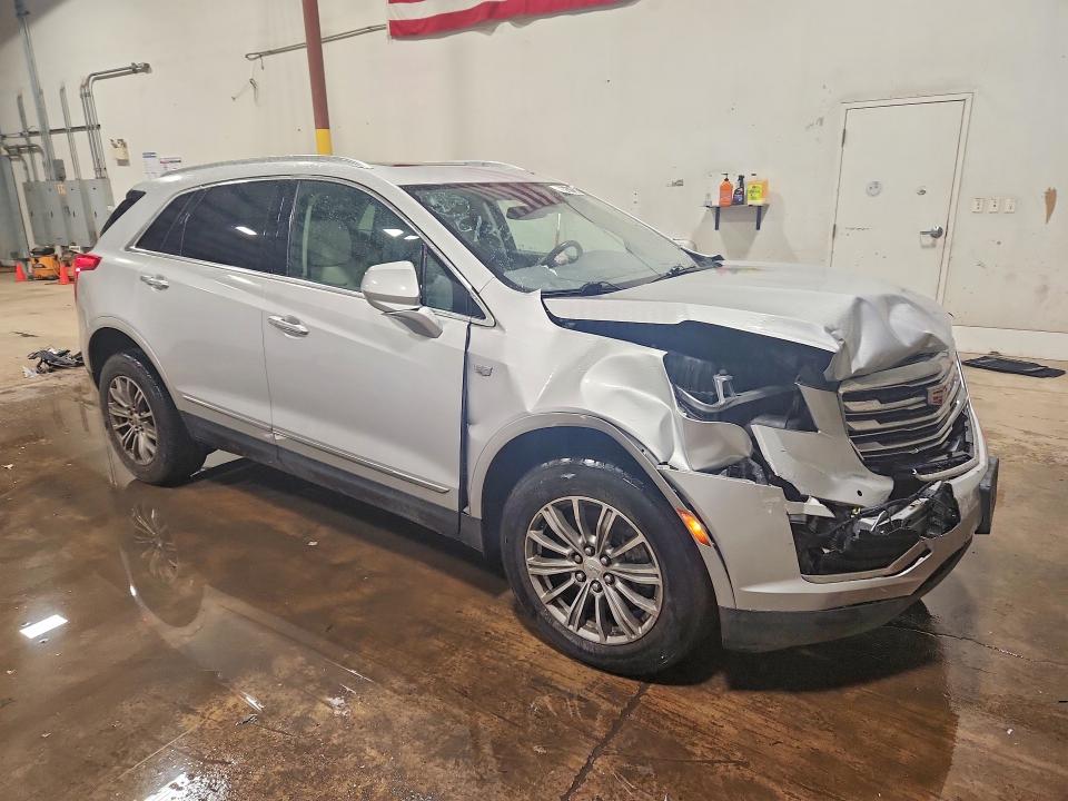Zdjęcie 4 z aukcji – 2017 CADILLAC XT5 z VIN 1GYKNDRS9HZ293307